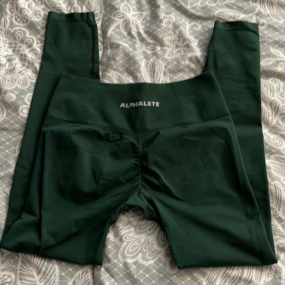 Alphalete Amplify Leggings in Darkest Pine (see pics) - Picture 1 of 6